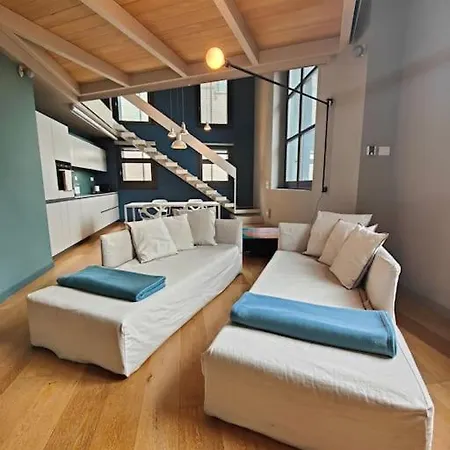 Casa Hollywood Centro, Mole Antonelliana Апартаменты *